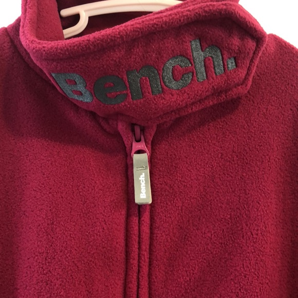 Bench sweater - Picture 4 of 5